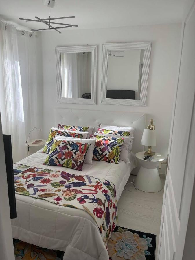Trois Bassins White Sunset - Votre Appartement Pieds Dans L'Eau מראה חיצוני תמונה